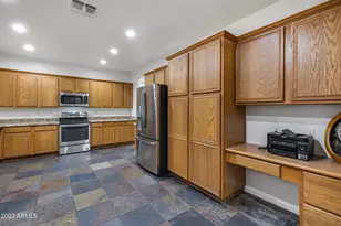 3419 W Thoreau Ln, Anthem, AZ 85086 - Photo 8