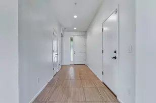 9233 W Dreyfus Dr, Peoria, AZ 85381 - Photo 6