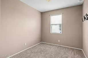 37844 W Amalfi Ave, Maricopa, AZ 85138 - Photo 20
