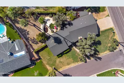 301 E McLellan Boulevard, Phoenix, AZ 85012 - Photo 4