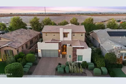 15994 W Shaw Butte Drive, Surprise, AZ 85379 - Photo 2