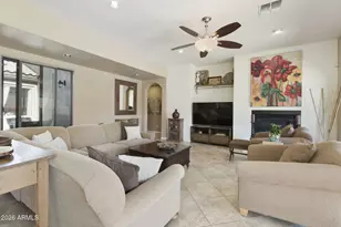 3821 E Patrick Ln, Phoenix, AZ 85050 - Photo 8