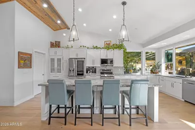 9711 E Pershing Avenue, Scottsdale, AZ 85260 - Photo 10