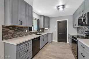 16710 E Oxford Dr, Fountain Hills, AZ 85268 - Photo 14