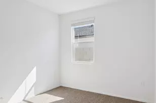 34910 W Lucca Dr, Maricopa, AZ 85138 - Photo 14