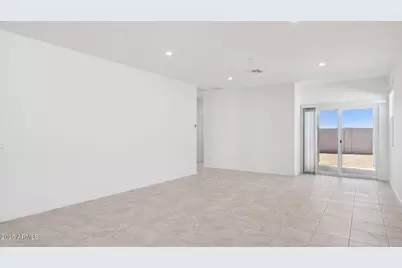 34910 W Lucca Drive, Maricopa, AZ 85138 - Photo 10