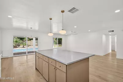 5330 E Tierra Buena Lane, Scottsdale, AZ 85254 - Photo 8
