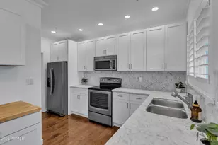 7710 E Gainey Ranch Rd, Scottsdale, AZ 85258 - Photo 10