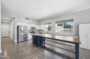 557 S Lemon Ct, Gilbert, AZ 85296 - Photo 10