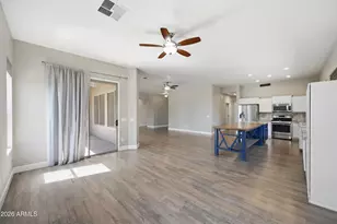 557 S Lemon Ct, Gilbert, AZ 85296 - Photo 8