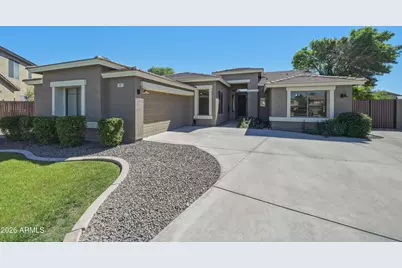 557 S Lemon Court, Gilbert, AZ 85296 - Photo 2