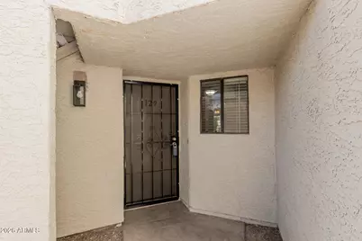 985 N Granite Reef Road #129, Scottsdale, AZ 85257 - Photo 10