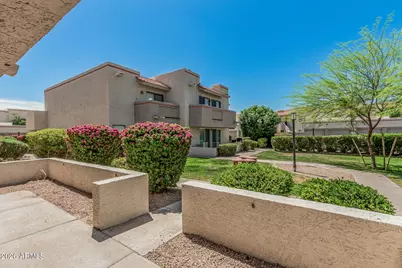 985 N Granite Reef Road #129, Scottsdale, AZ 85257 - Photo 4