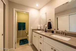 2317 W Port Au Prince Ln, Phoenix, AZ 85023 - Photo 28