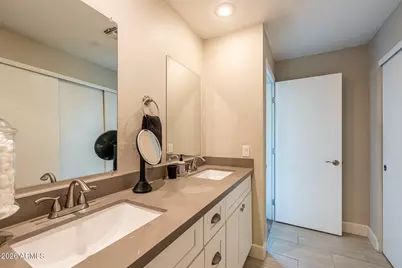 2317 W Port Au Prince Lane, Phoenix, AZ 85023 - Photo 30