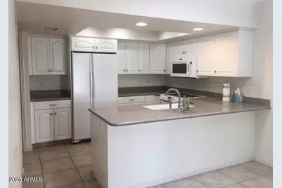 5326 N Las Casitas Place, Phoenix, AZ 85016 - Photo 2