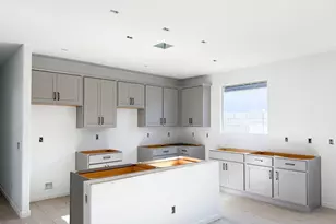 18246 W Creedance Blvd, Surprise, AZ 85387 - Photo 4