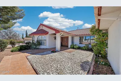 976 Katherine Drive, Sierra Vista, AZ 85635 - Photo 4