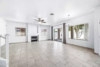 9054 W Custer Lane, Peoria, AZ 85381 - Photo 6