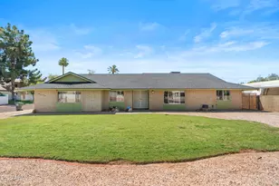 3001 W Yucca St, Phoenix, AZ 85029 - Photo 1