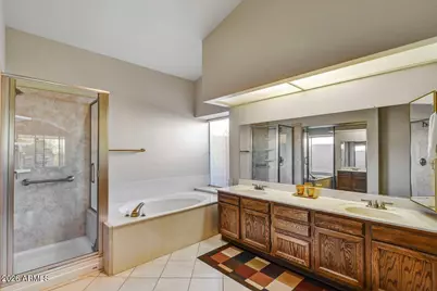 9821 W Behrend Drive, Peoria, AZ 85382 - Photo 10