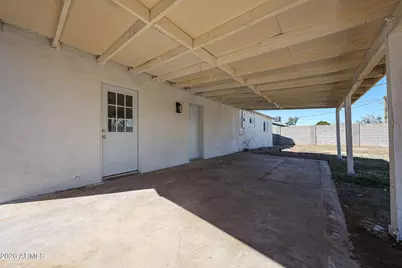 7815 S 1st Drive, Phoenix, AZ 85041 - Photo 28
