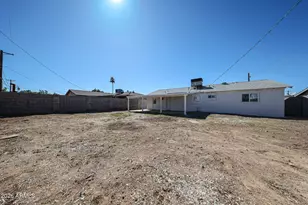 7815 S 1st Dr, Phoenix, AZ 85041 - Photo 30