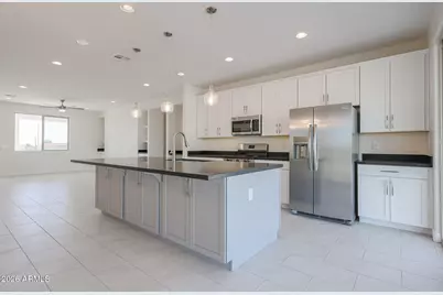 2928 N 192nd Drive, Litchfield Park, AZ 85340 - Photo 10