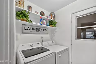 242 N 87th Pl, Mesa, AZ 85207 - Photo 18