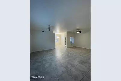 750 E Northern Avenue #Unit 1115, Phoenix, AZ 85020 - Photo 4