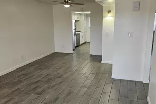 3810 E Earll Dr, Phoenix, AZ 85018 - Photo 1