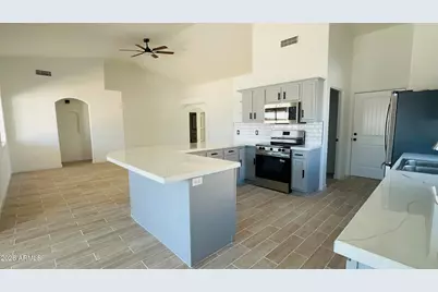 15191 S Amado Boulevard, Arizona City, AZ 85123 - Photo 12