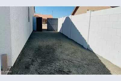 15191 S Amado Boulevard, Arizona City, AZ 85123 - Photo 32