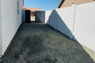 15191 S Amado Blvd, Arizona City, AZ 85123 - Photo 32