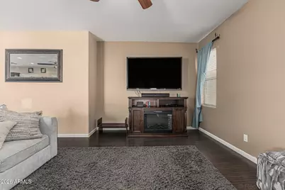 18024 W Maui Lane, Surprise, AZ 85388 - Photo 12