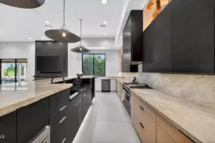4211 N 87th Pl, Scottsdale, AZ 85251 - Photo 14