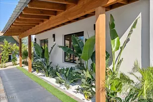 4211 N 87th Pl, Scottsdale, AZ 85251 - Photo 8