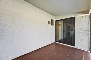 4418 W Desert Hills Dr, Glendale, AZ 85304 - Photo 36