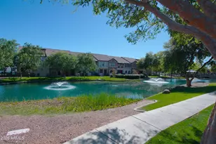 2651 S Balsam Dr, Gilbert, AZ 85295 - Photo 24