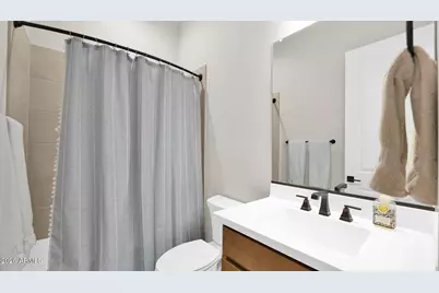 1932 W Rowel Road, Phoenix, AZ 85085 - Photo 8