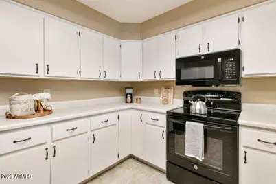 8020 E Keats Avenue N #301, Mesa, AZ 85209 - Photo 10