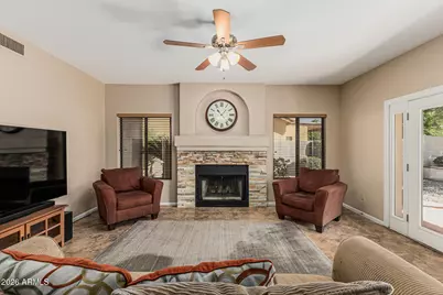 127 W Buena Vista Drive, Tempe, AZ 85284 - Photo 14