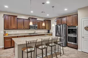 42425 W Sea Eagle Dr, Maricopa, AZ 85138 - Photo 2