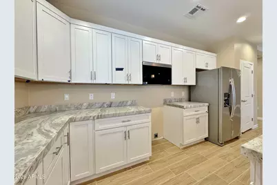 15188 S Country Club Drive, Arizona City, AZ 85123 - Photo 10
