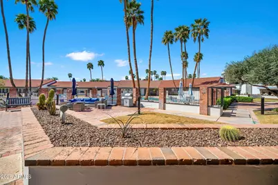 17404 N 99th Avenue #102, Sun City, AZ 85373 - Photo 22