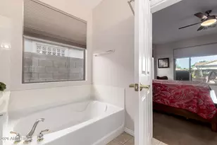 29727 N Little Leaf Dr, San Tan Valley, AZ 85143 - Photo 32