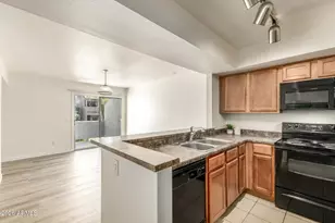 1331 W Baseline Rd, Mesa, AZ 85202 - Photo 12