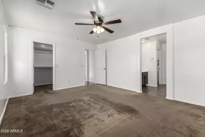 5817 S 30th Glen, Phoenix, AZ 85041 - Photo 18