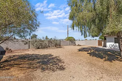 4001 E Becker Lane, Phoenix, AZ 85028 - Photo 56