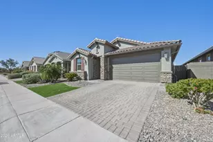 41370 W Somerset Dr, Maricopa, AZ 85138 - Photo 2